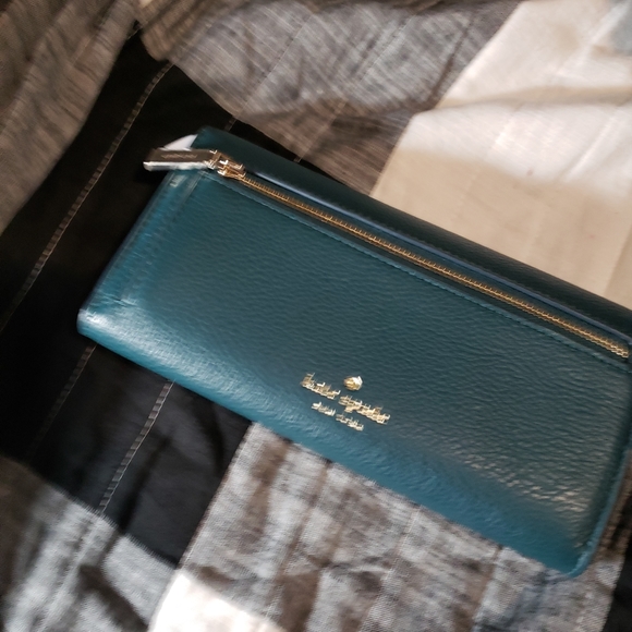 Wallet - Picture 4 of 4